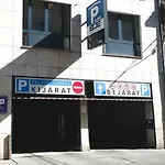 بيت ضيافة Center 3*