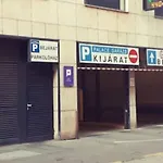 بيت ضيافة Center