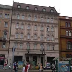 Center بيت ضيافة 3*