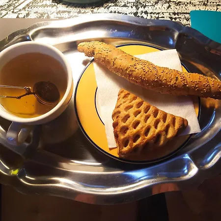 Cuki * בודפשט