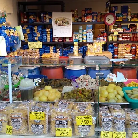 בית הארחה Center